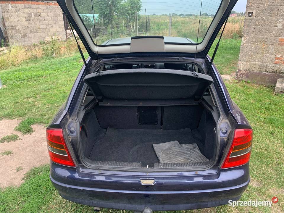 Asterka idalna na dojazdy do pracy 17 Isuzu Kutno