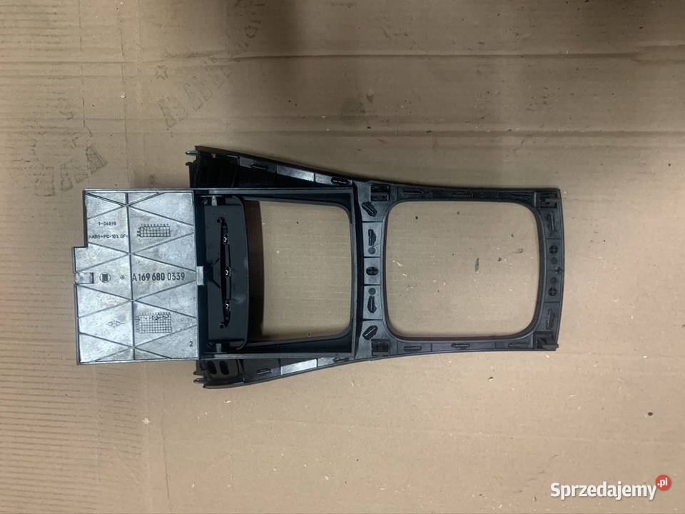 A1696800339 osłona ramka tunelu środkowego Szczecin