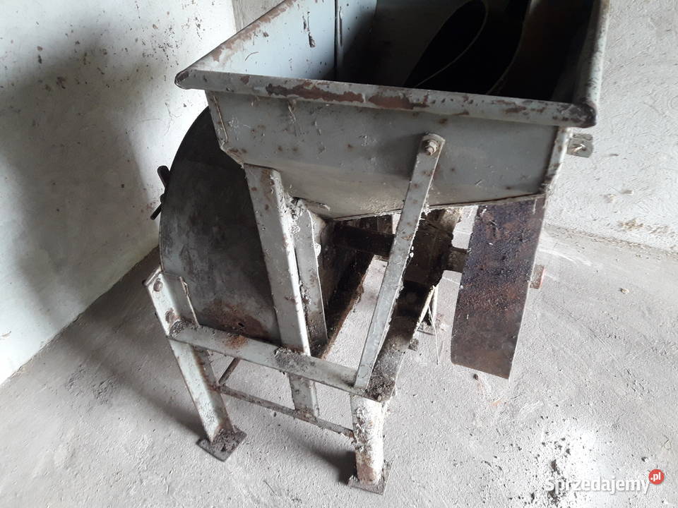 Młynek śrutownik na kamienie Wola Łaska sprzedam