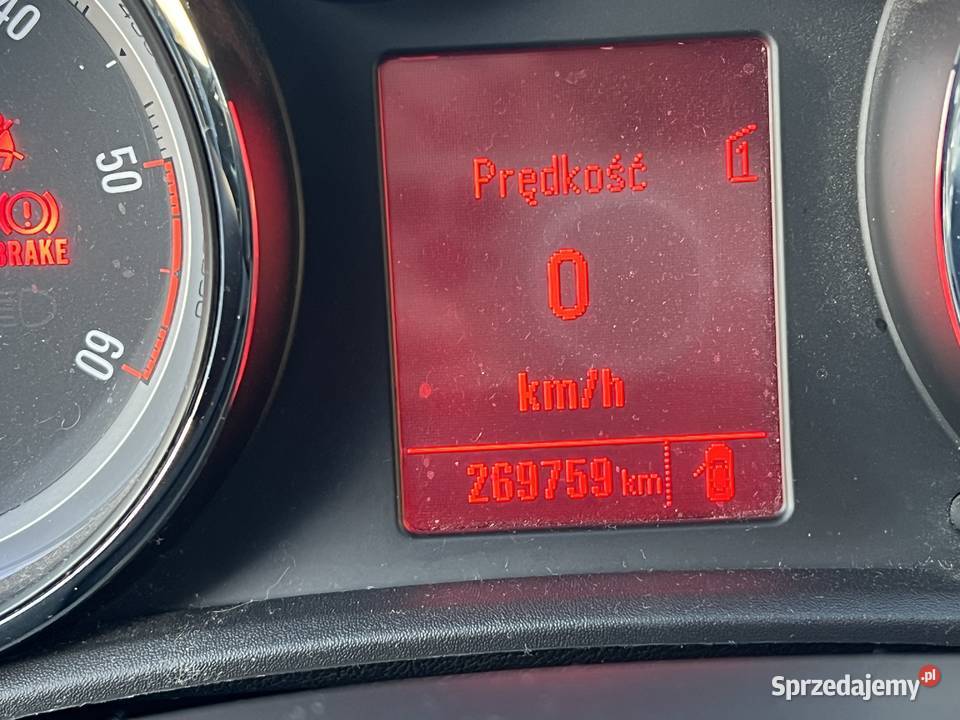Opel Astra 17 diesel 2012 110 269 bezwypadkowa Zamość