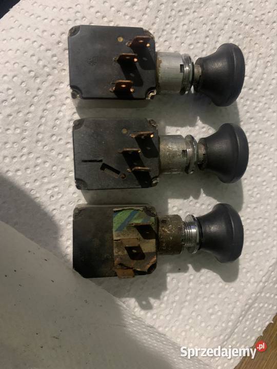 BMW e12 włącznik ogrzewania szyby tył