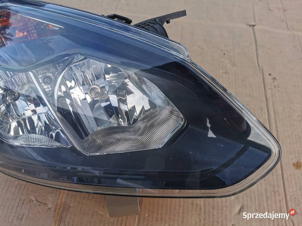 Lampa przód prawa ford Transit custom 1317 wielkopolskie Sieraków