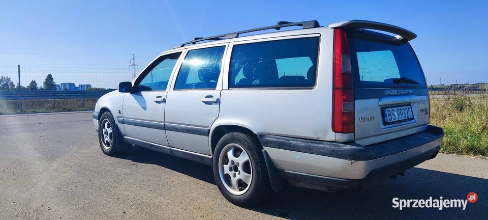 Volvo V70 cross country