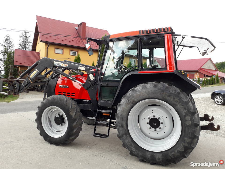 Ciągnik rolniczy Valtra 6250 z ładowaczem OKAZJA małopolskie Nowy Sącz