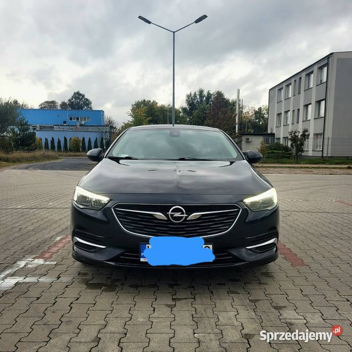 Opel Insignia Grand Sport OPC LINE lakier metallic Góra Kalwaria