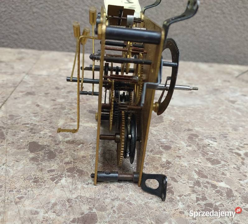 M215 Mechanizm starego zegara ściennego Tczew