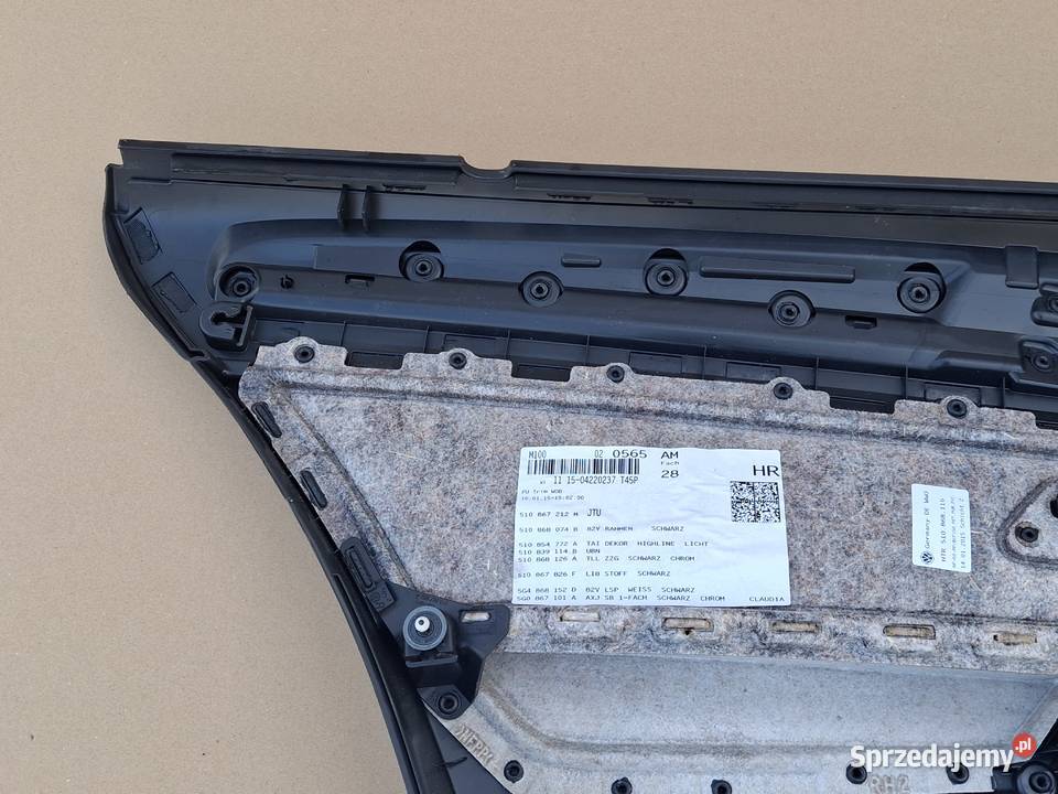VW GOLF SPORTSVAN BOCZEK TAPICERKA DRZWI PRAWY osobowe