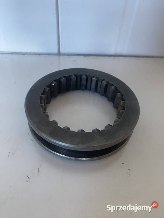 OBEJMA PRZESUWNA 10121021 ZETOR FORTERRA 100 110 Kielce