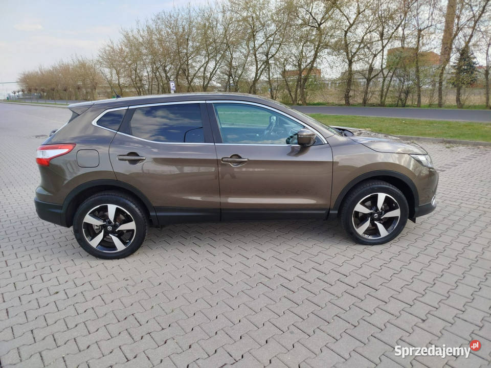 Nissan Qashqai 16 mały przebieg II 20132021 brązowy Jarocin