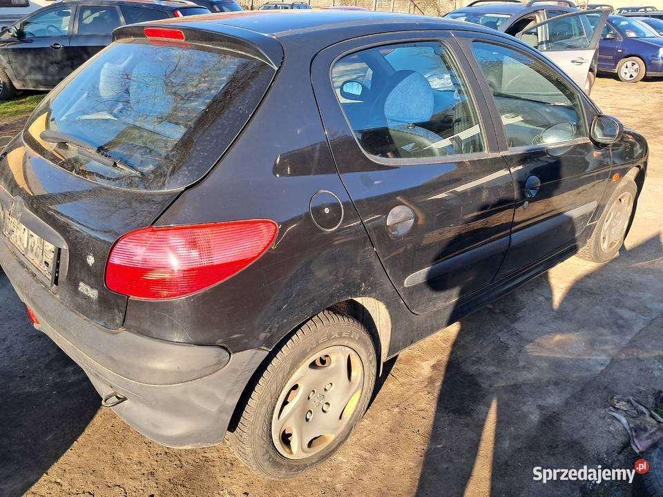 Peugeot 11 1999r 5 drzwi całość na części kol Leszno