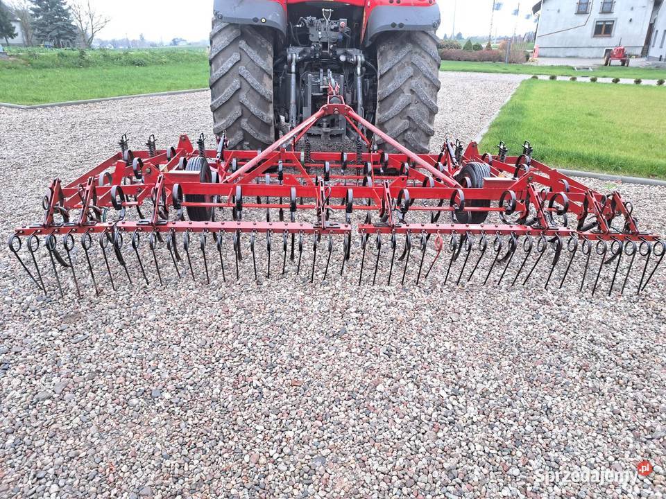 Agregat uprawowy Kongskilde Triplex 4m Piecewo