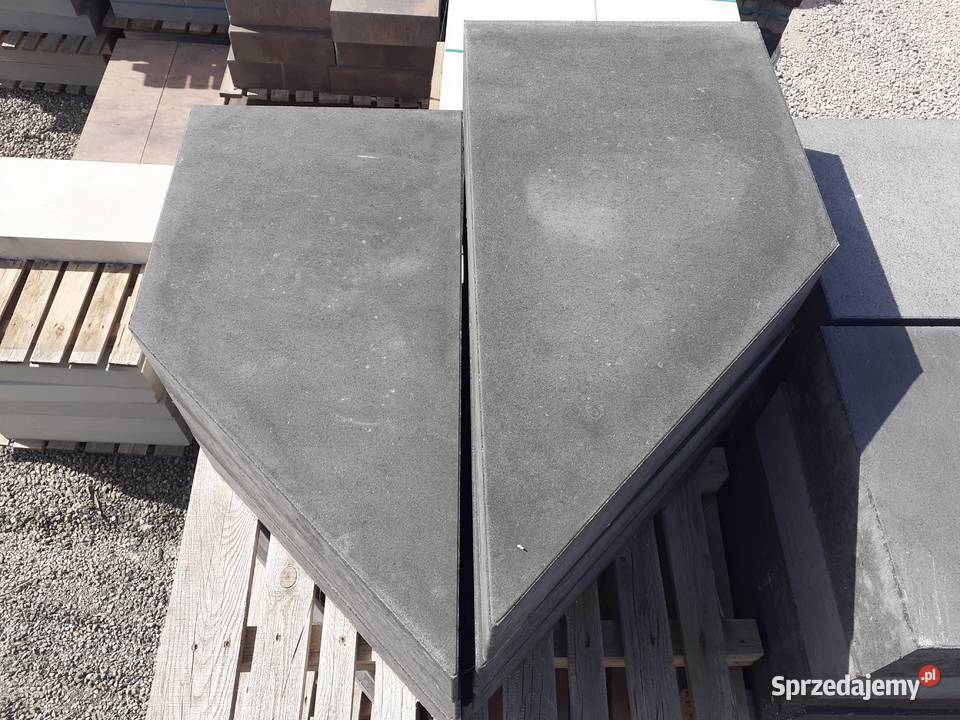 Stopień Venetto Betonowy skośny 45x90 grafit II Wielogóra sprzedam