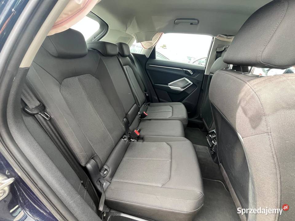 AUDI Q3 20 35 TDi 150 Business Line FF688 Wrocław