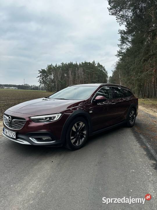 Opel Insignia Country Tourer 2018r 210 4x4 Super regulowane zawieszenie Insignia Nowa Sól