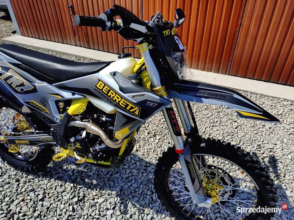 Cross BERRETA TR7 300 ciecz KTM 1821 Lampy