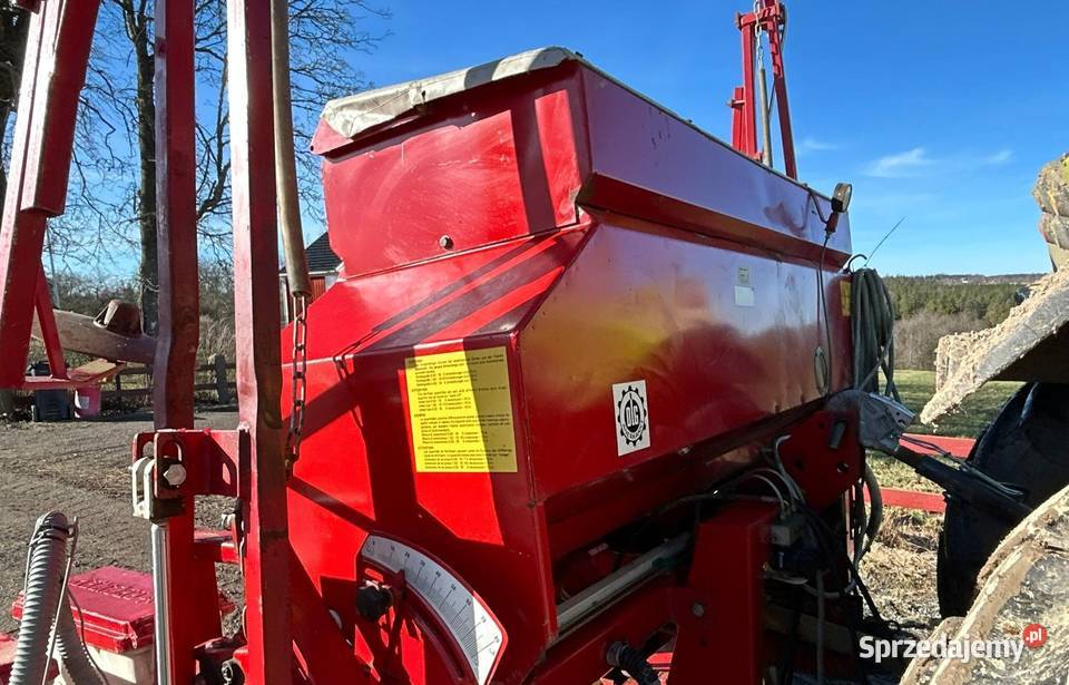 Siewnik do kukurydzy Kongskilde Demeter Aeromat nieuszkodzony świętokrzyskie Kijany sprzedam