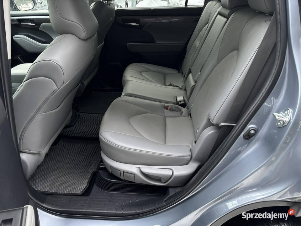 Toyota Highlander 25 HSD 248 EXECUTIVE SKYVIEW ESP Warszawa