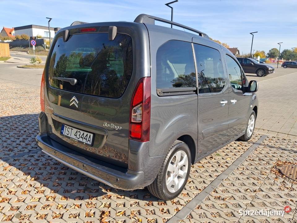 Citroen Berlingo XTR Panoramiczny dach 2014r elektryczne lusterka świętokrzyskie Starachowice sprzedam