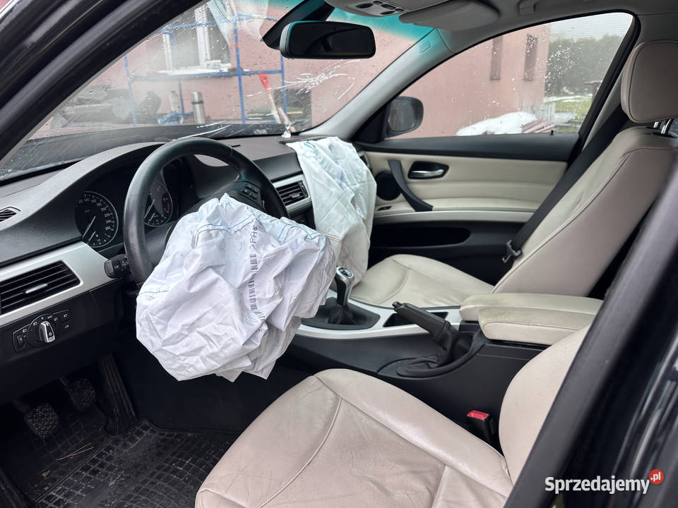 BMW E90 uszkodzone Wieliczka