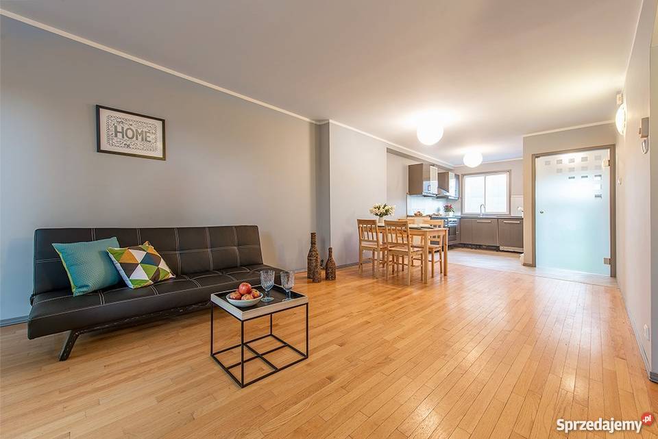 Piękny segment z ogrodem