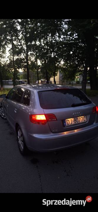 Audi a3 8P Benzyna 16 FSI 115 Jelenia Góra sprzedam