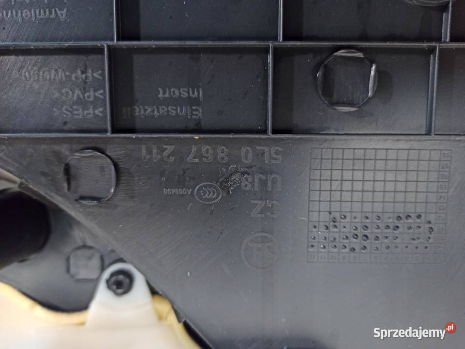 BOCZEK TAPICERKA DRZWI LEWA SKODA YETI 5L0867211