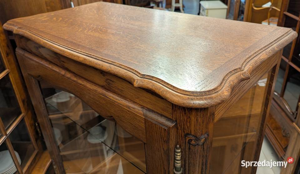 ładna witrynaserwantka ludwikowska dąbsklep Dąbrowa Górnicza