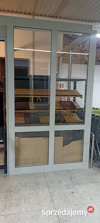 Komplet wyposażenie sklepu piekarniczego witryna Szczecin