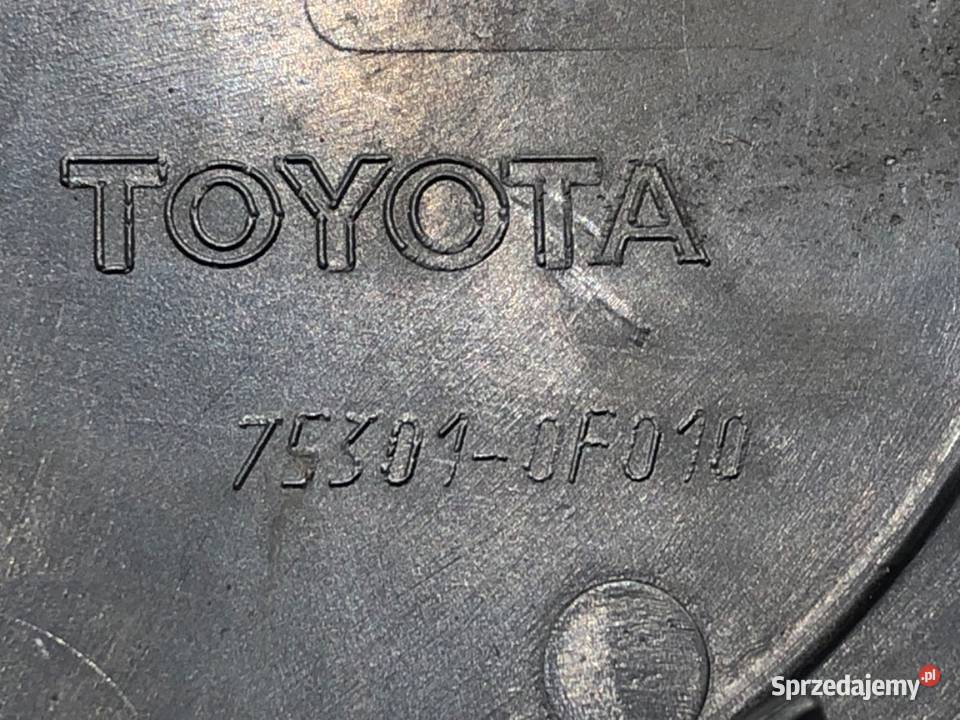 EMBLEMAT LOGO ZNACZEK PRZÓD TOYOTA COROLLA E13