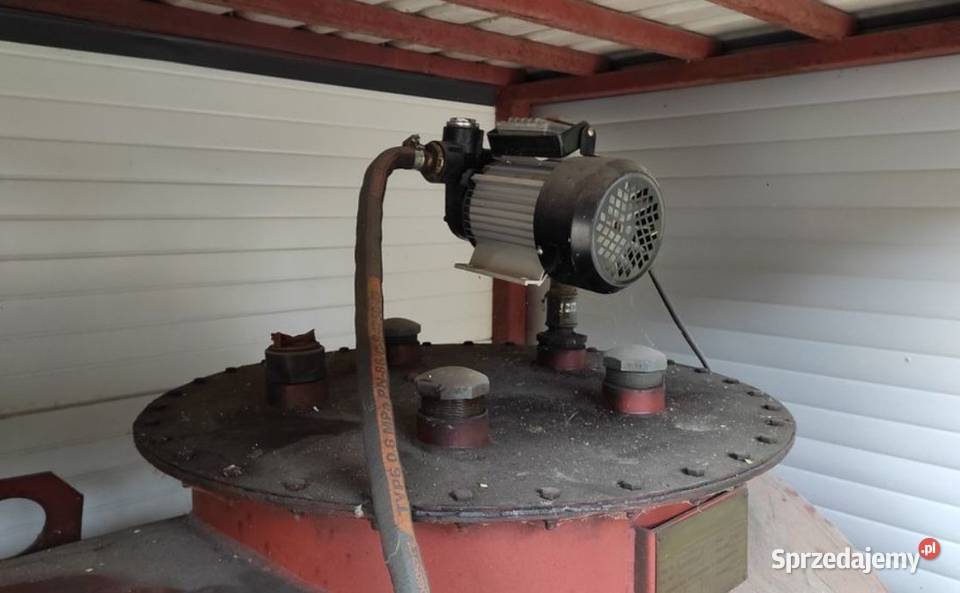 Zbiornik beczka dystrybutor ON olej napędowy Czarny Las