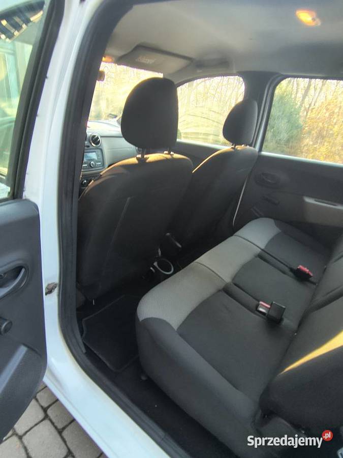 DACIA Lodgy 16 102 benzyna LPG 2016 4/5 Iwanowice Dworskie