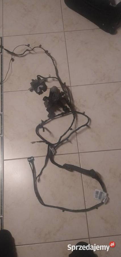 Zamek tylnej klapy bagażnika Meriva b