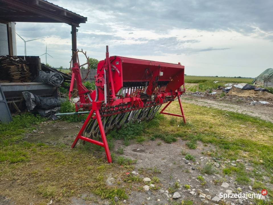 Agregat uprawowo siewny nadbudowy kongsilde Głogów