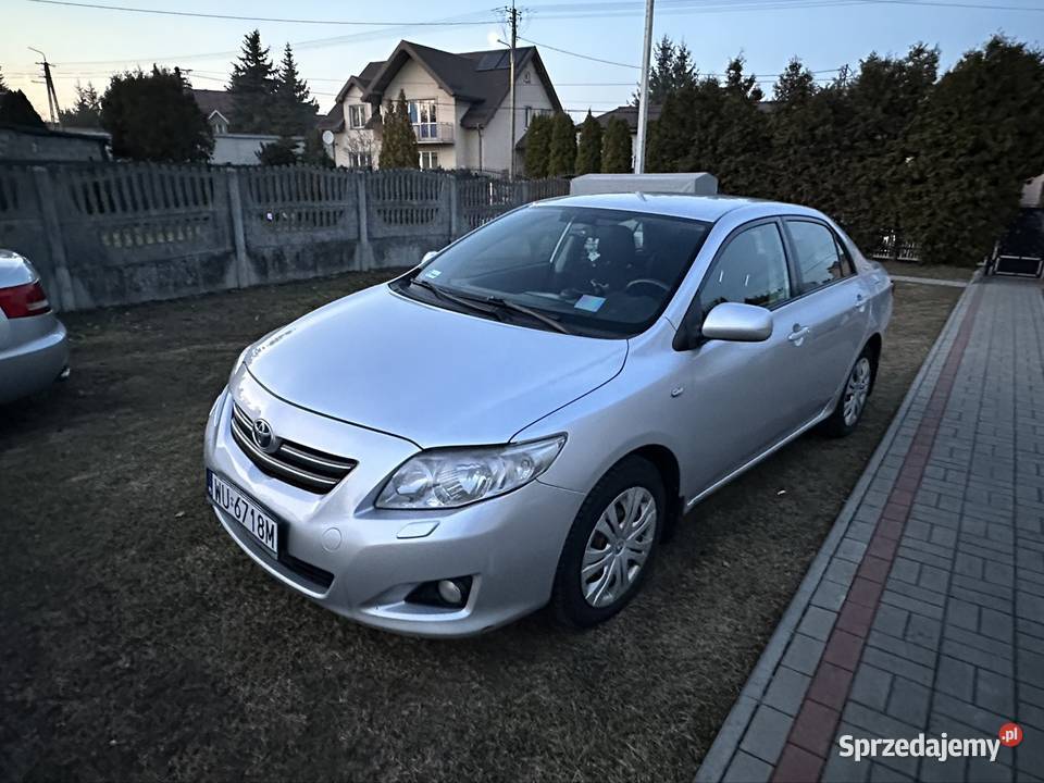 Toyota Corolla E15 16 benzyna LPG automat podgrzewane fotele Nowy Dwór Mazowiecki sprzedam