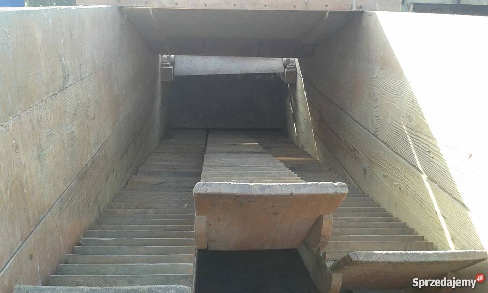 Stara Młocarnia niemiecka Germania zabytkowa Bojszów