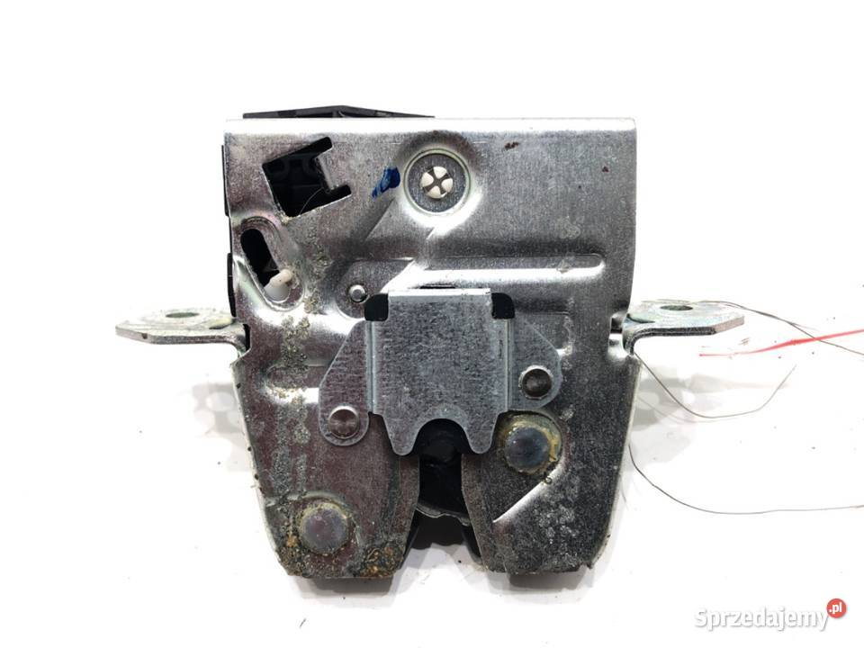 ZAMEK KLAPY TYŁ MERCEDES W176 Hatchback 1218 osobowe sprzedam