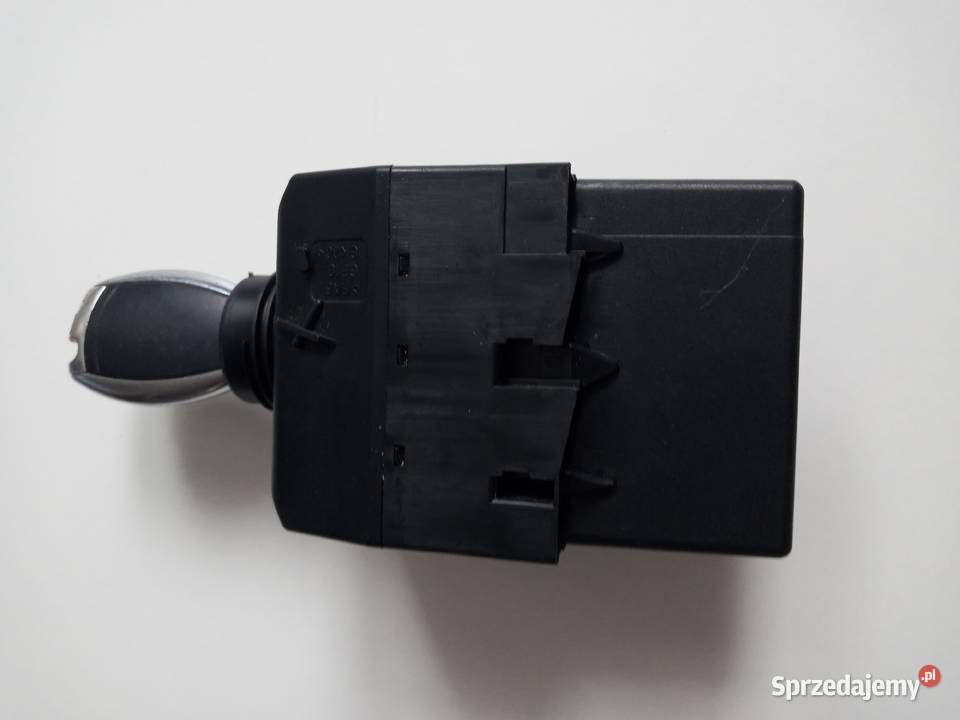 Stacyjka MercedesBenz OE 2035450508