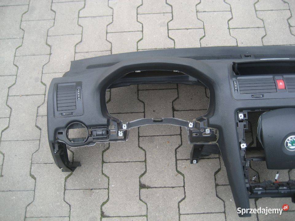 skoda octavia ii 2 0408r deska rozdzielcza wielkopolskie Rakoniewice