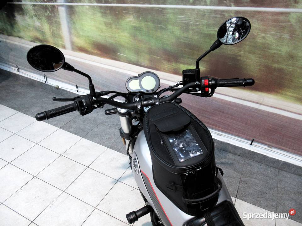 Benelli Leoncino 500 2022 A2 Kutno