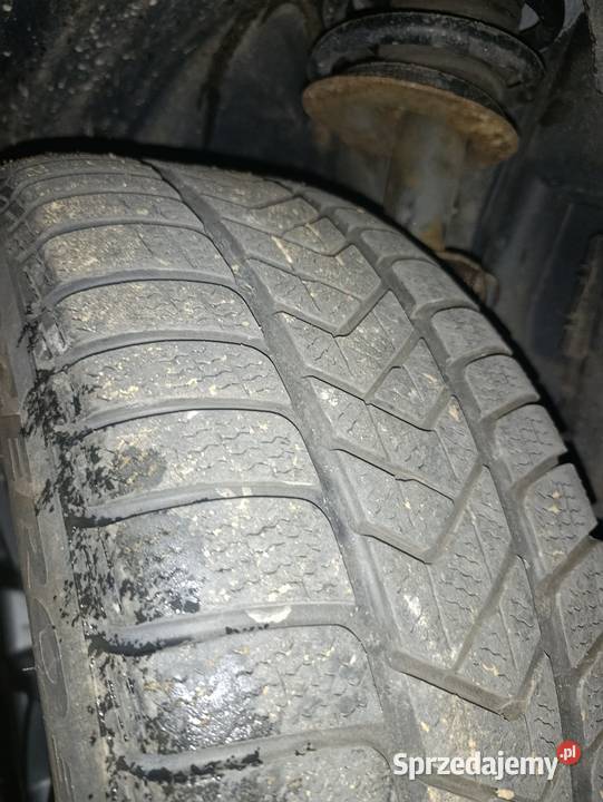 4x Pirelli Winter SottoZero 3 2455018 opony Samochodowe Suwałki