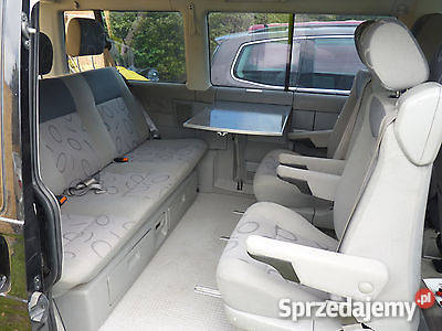 VW T4 MultivanCaravela 0103r 25tdi wszystkie Rok produkcji 2001 Wrocław