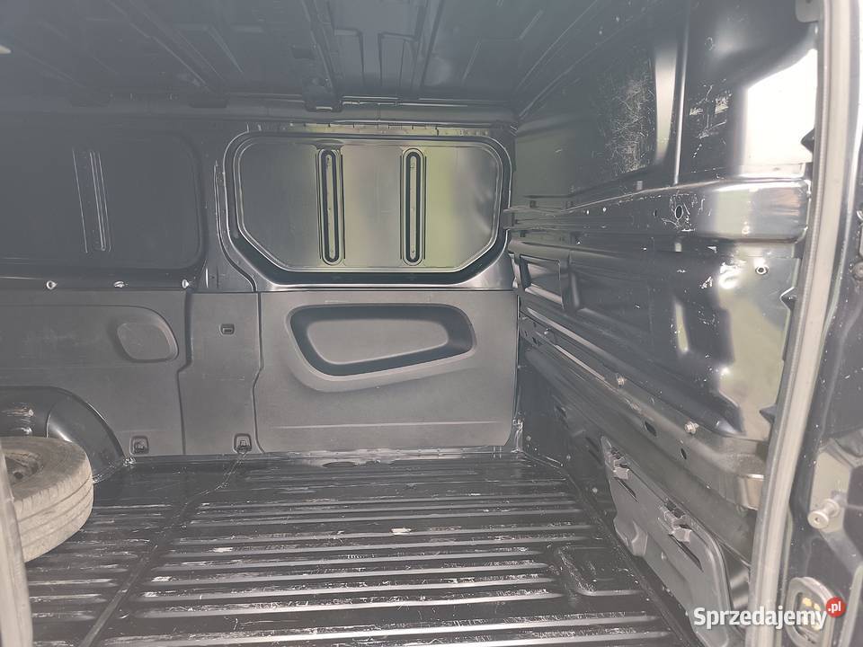 Renault Trafic 20 2022 niski przebieg podkarpackie