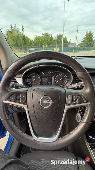 Śliczny opel mokka x Chylice