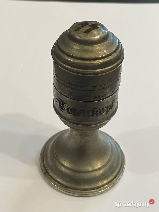 Niemiecka zapalniczka Totenkopf III Rzesza Kraków