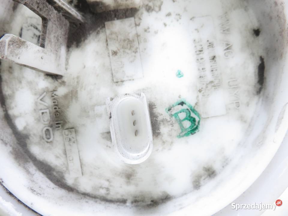 POMPA PALIWA VW PASSAT B6 Variant 3C5 32 FSI osobowe sprzedam