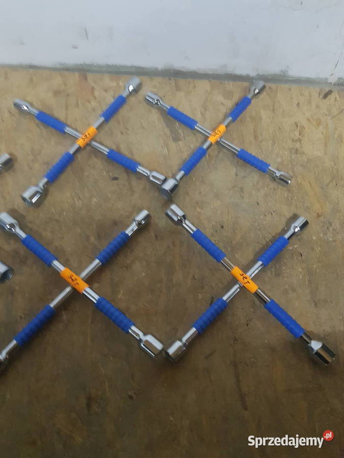 KLUCZ KRZYŻAKOWY DO KÓŁ 17192123 GUMOWANY sprzedam