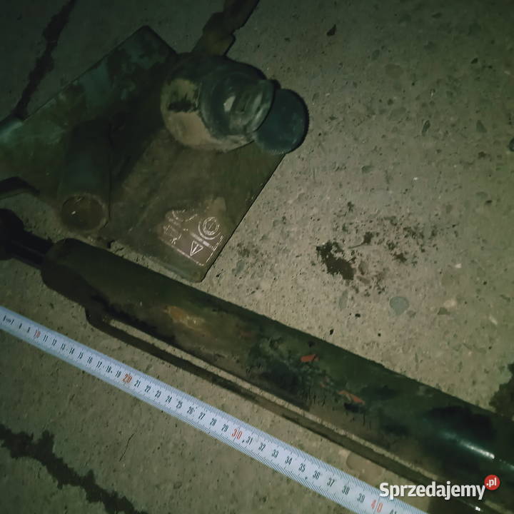 Sprzedam siłowniki hydrauliczne Mielec sprzedam