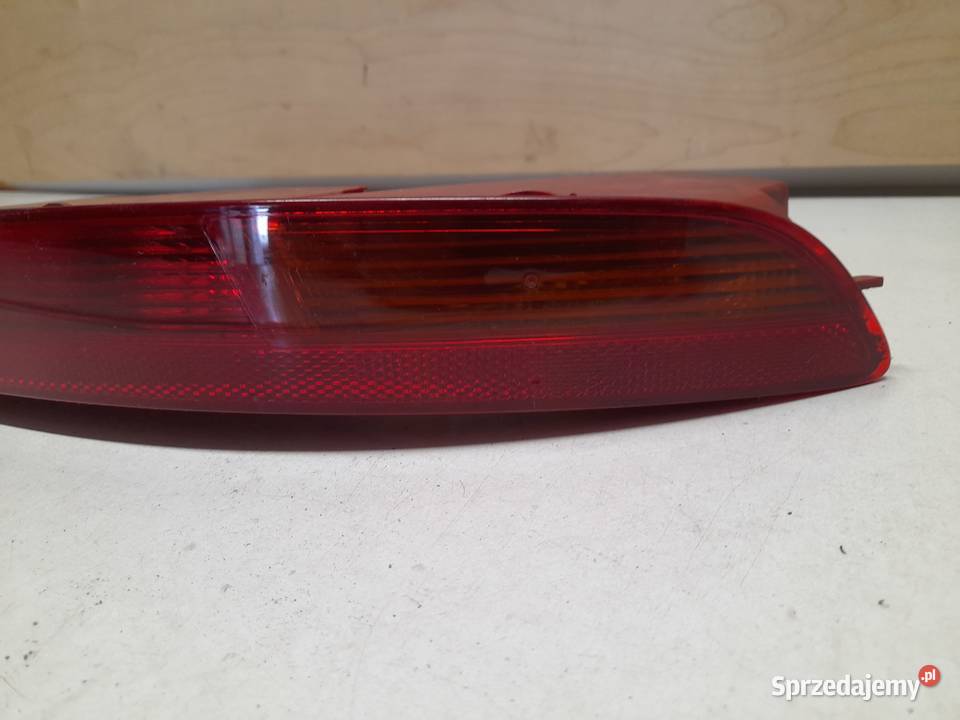 AUDI Q3 LAMPA PRAWA TYŁ TYLNA W ZDERZAK Goleniów