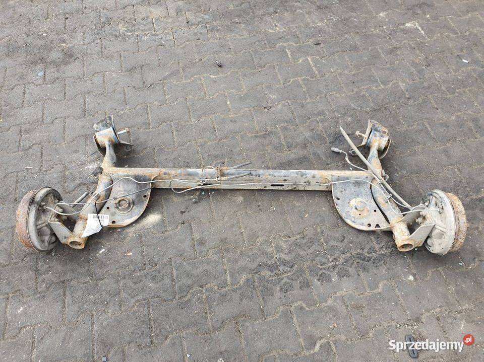 BELKA SANKI TYŁ DACIA SANDERO