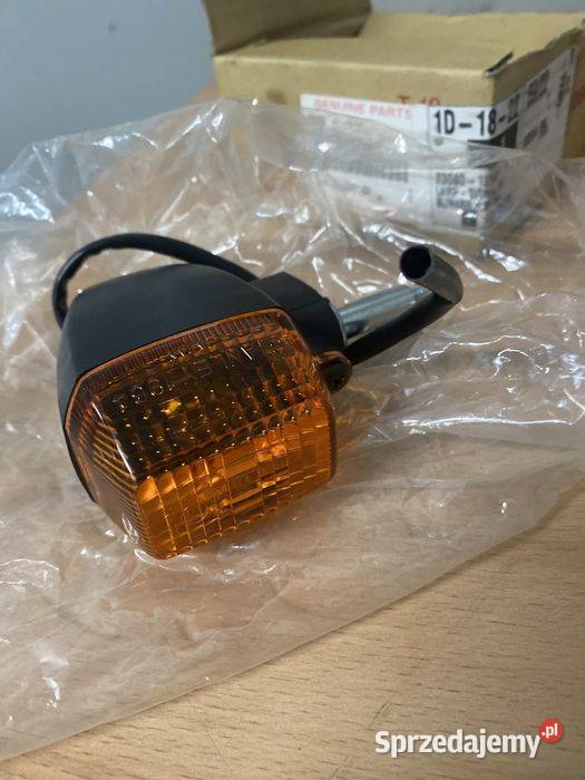 Kawasaki ZR750 Kierunkowksaz Kierunkowskazy Nowe Pozostałe Poznań